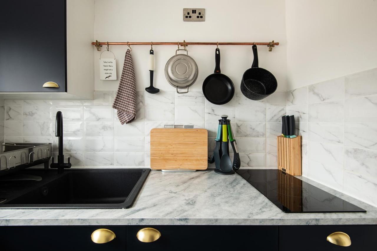 Central One-Bedroom, 99 Steps To The Sea Hove Exterior foto