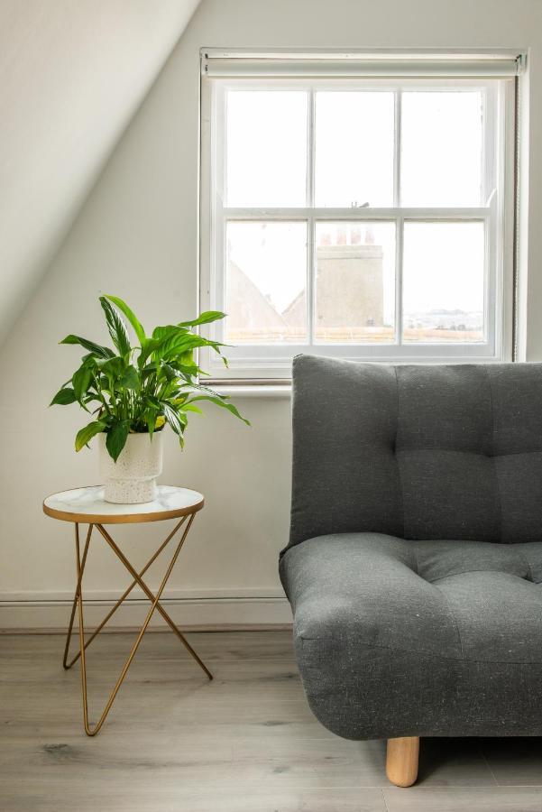 Central One-Bedroom, 99 Steps To The Sea Hove Exterior foto